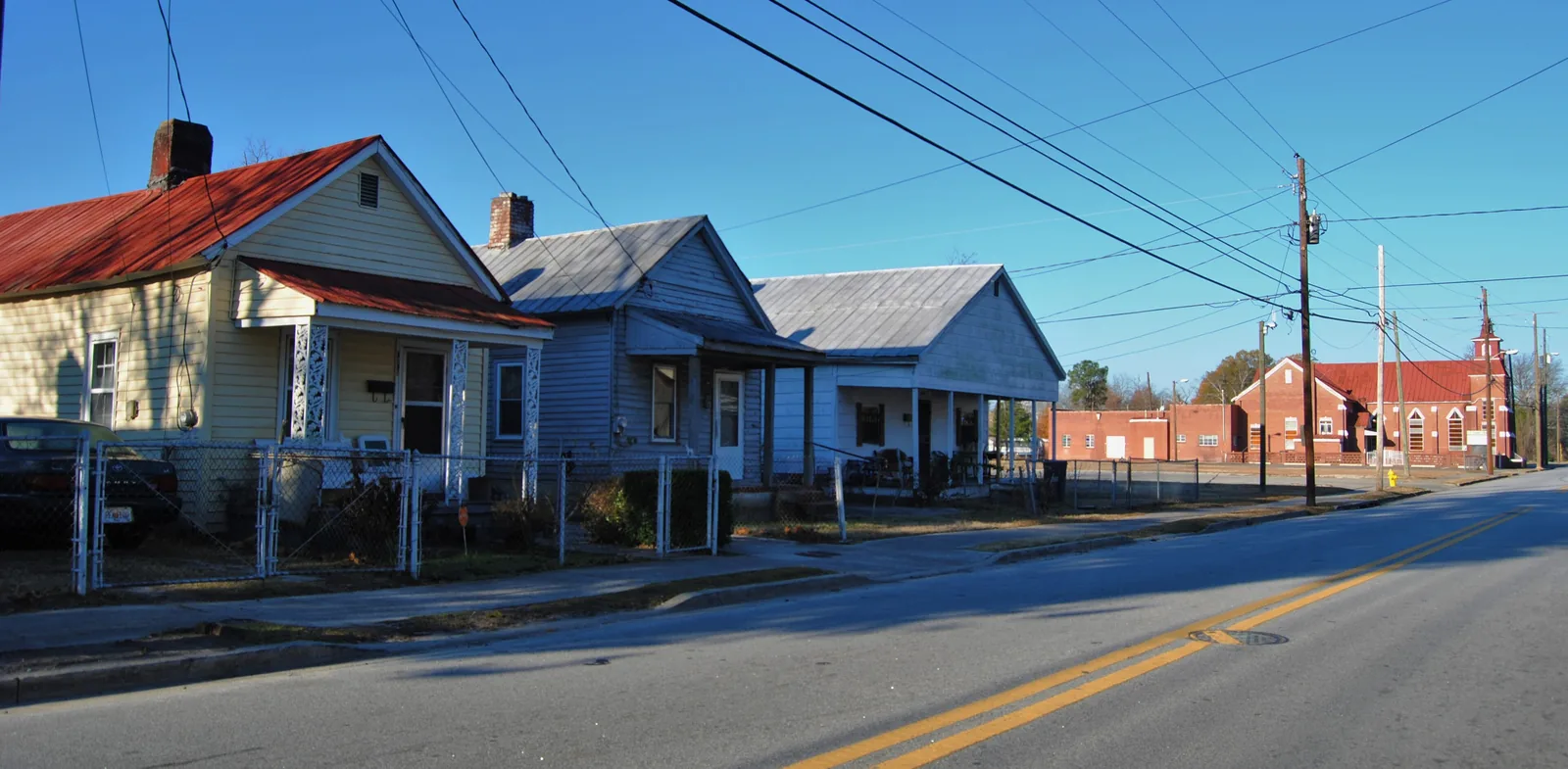 Houses on the south side of Wrightsboro Road, west of Clay Street, in the Bethlehem Historic District.