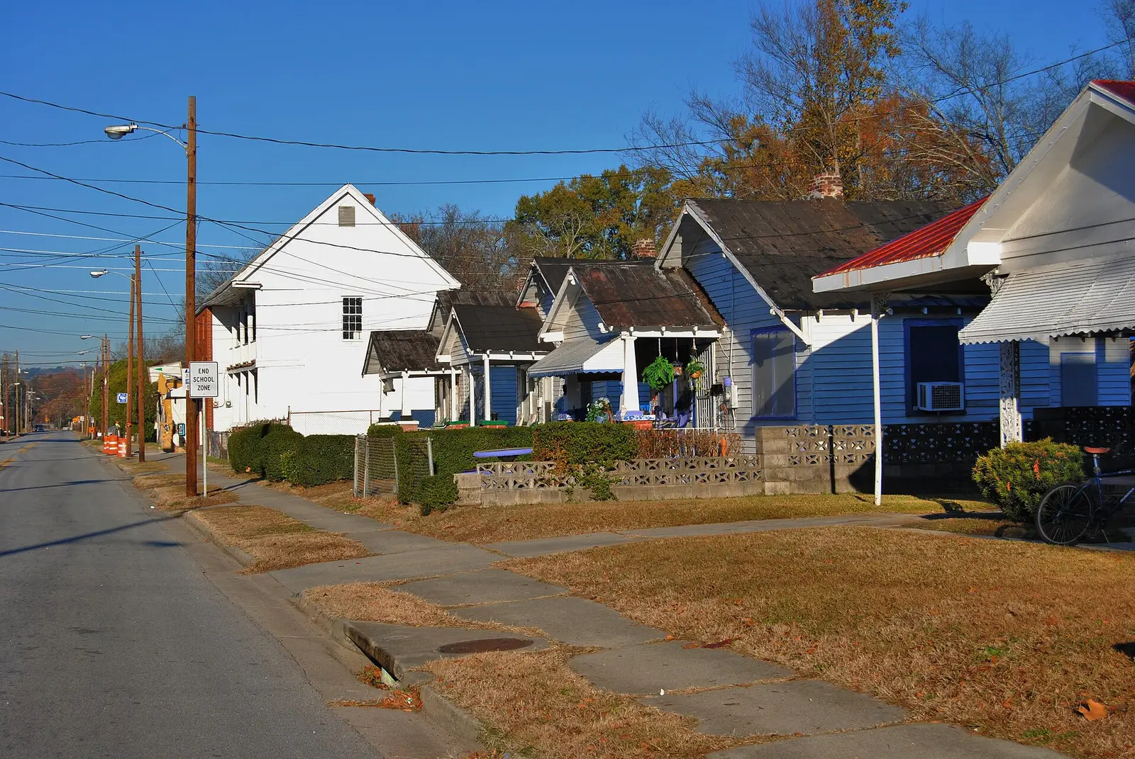 Houses on the north side of Wrightsboro Road, west of Clay Street, in Augusta's Bethlehem Historic District.